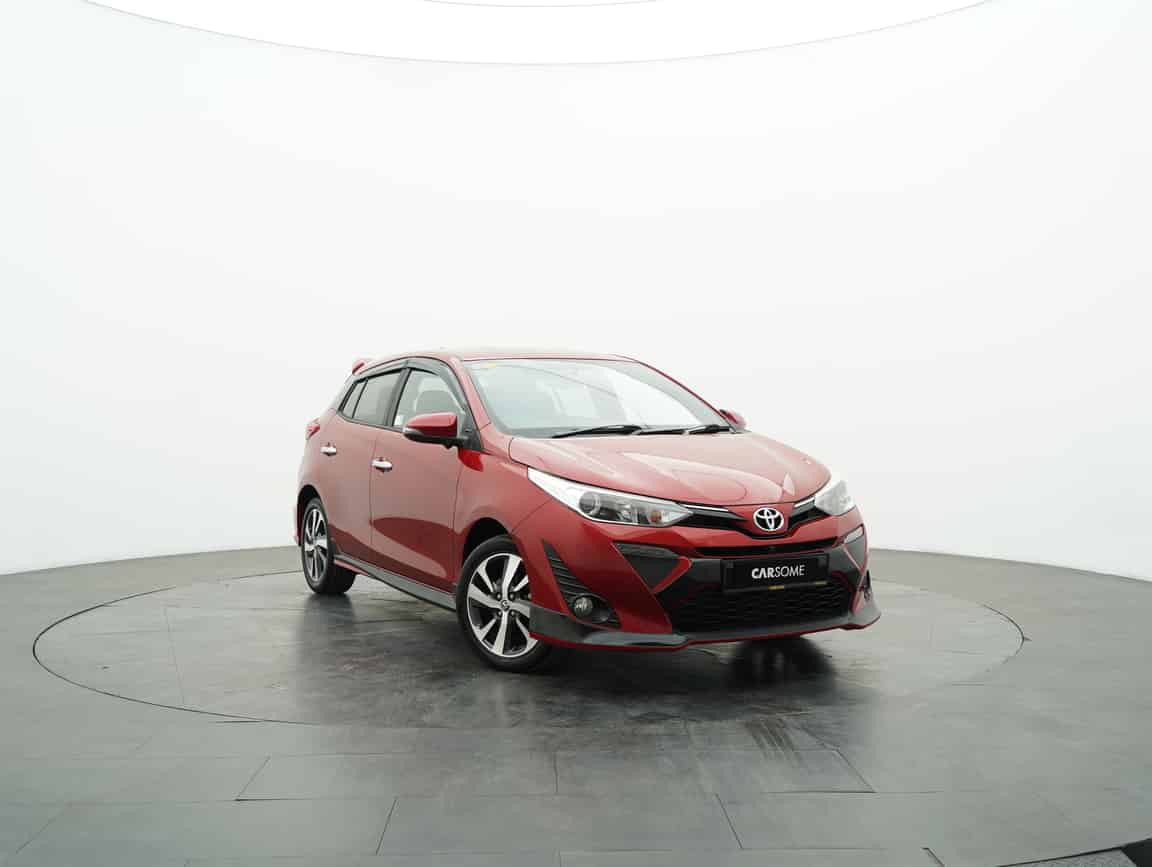 Toyota_Yaris_2019_Merah_B2C_CARSOME