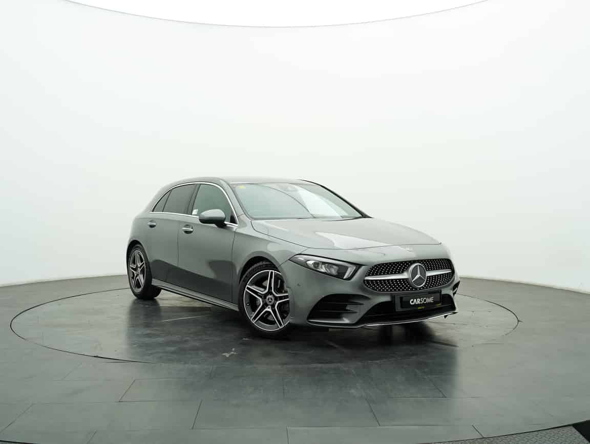 Mercedes-Benz_A250_2018_Gray_B2C_CARSOME