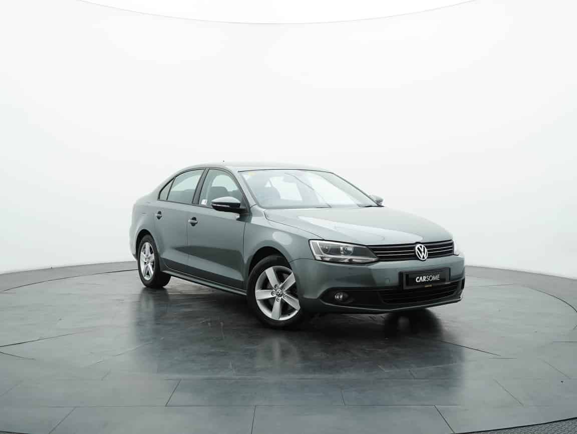Volkswagen_Jetta_2014_Gray_B2C_CARSOME