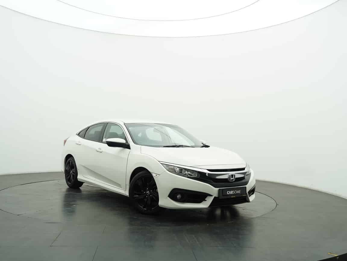 Honda_Civic_2016_White_B2C_CARSOME