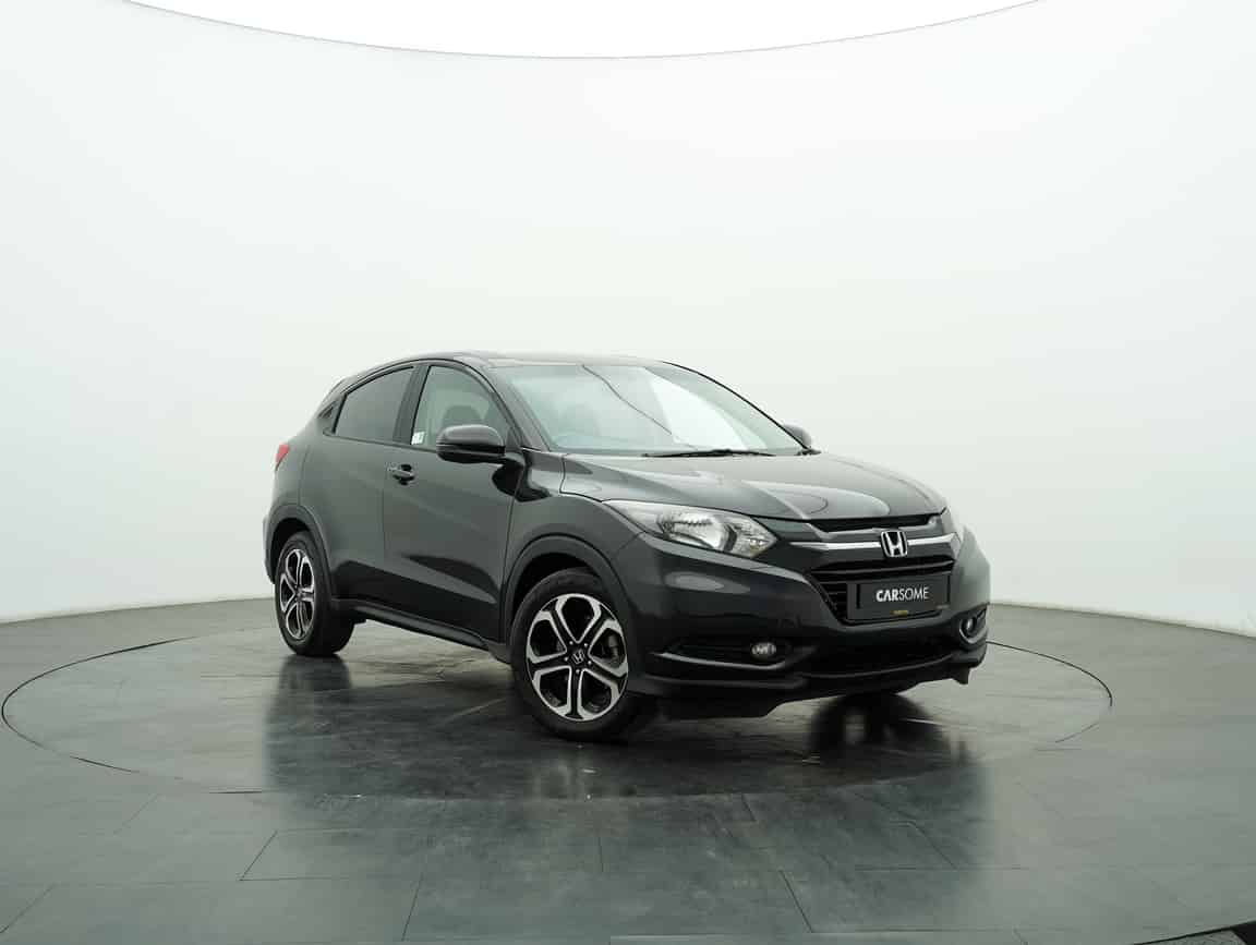 Honda_HR-V_2017_Gray_B2C_CARSOME