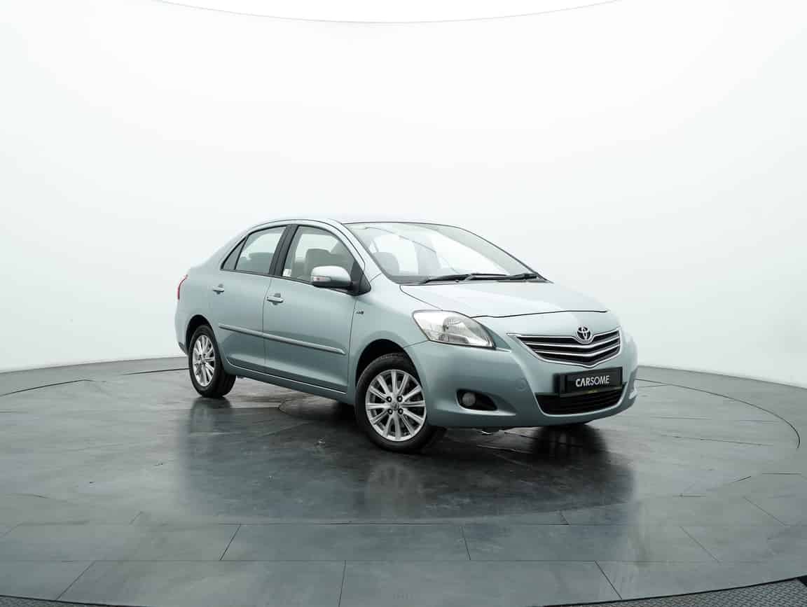 Toyota_Vios_2010_Silver_B2C_CARSOME