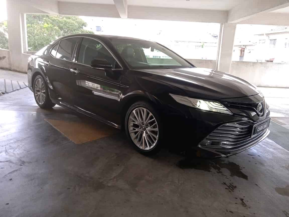 Toyota_Camry_2019_Black_B2C_CARSOME