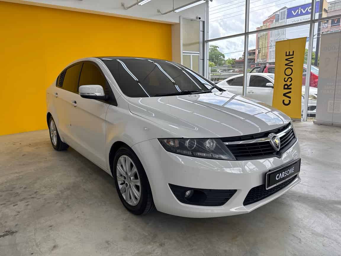 Proton_Preve_2016_White_B2C_CARSOME