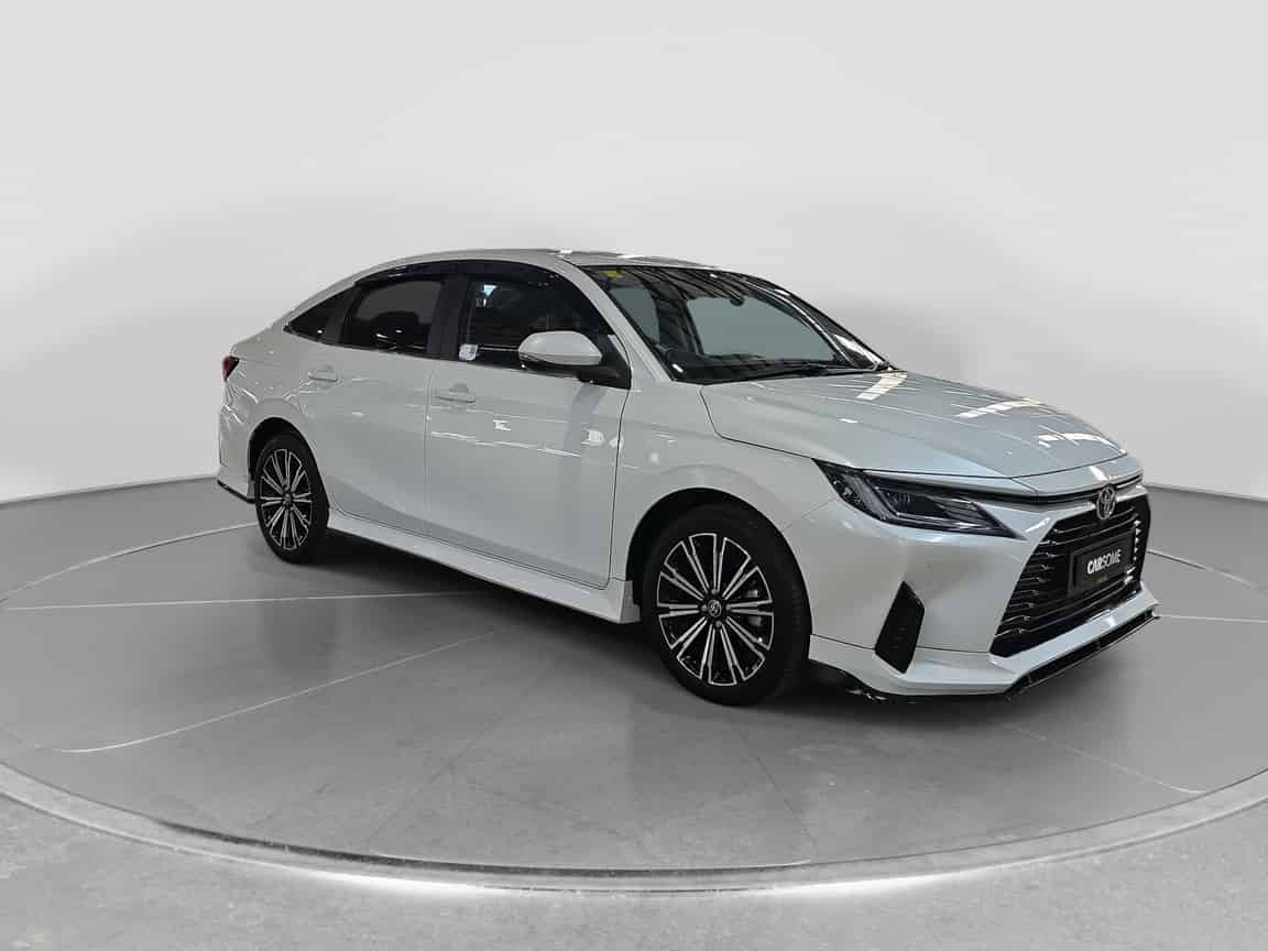 Toyota_Vios_2024_White_B2C_CARSOME