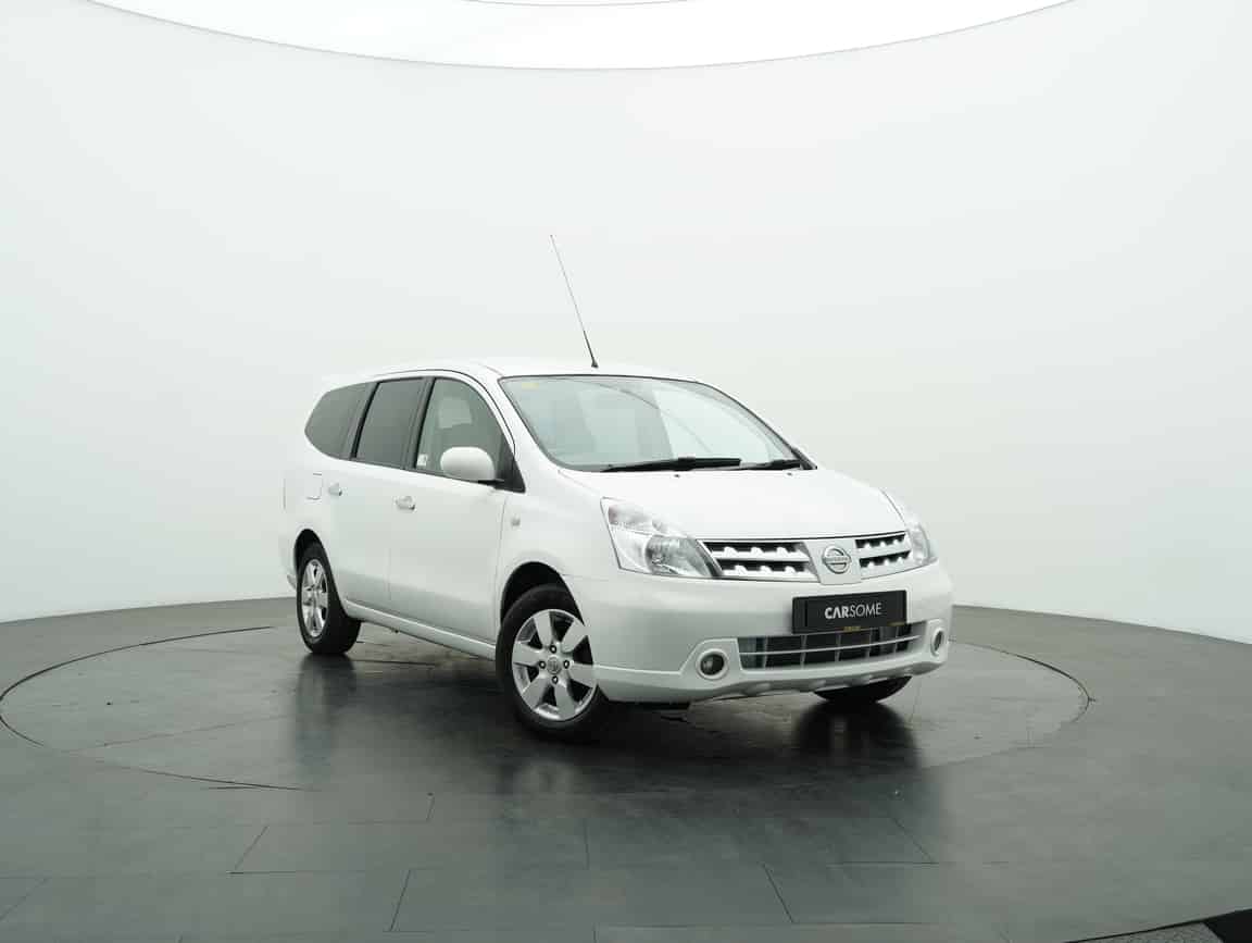 Nissan_Grand Livina_2011_White_B2C_CARSOME