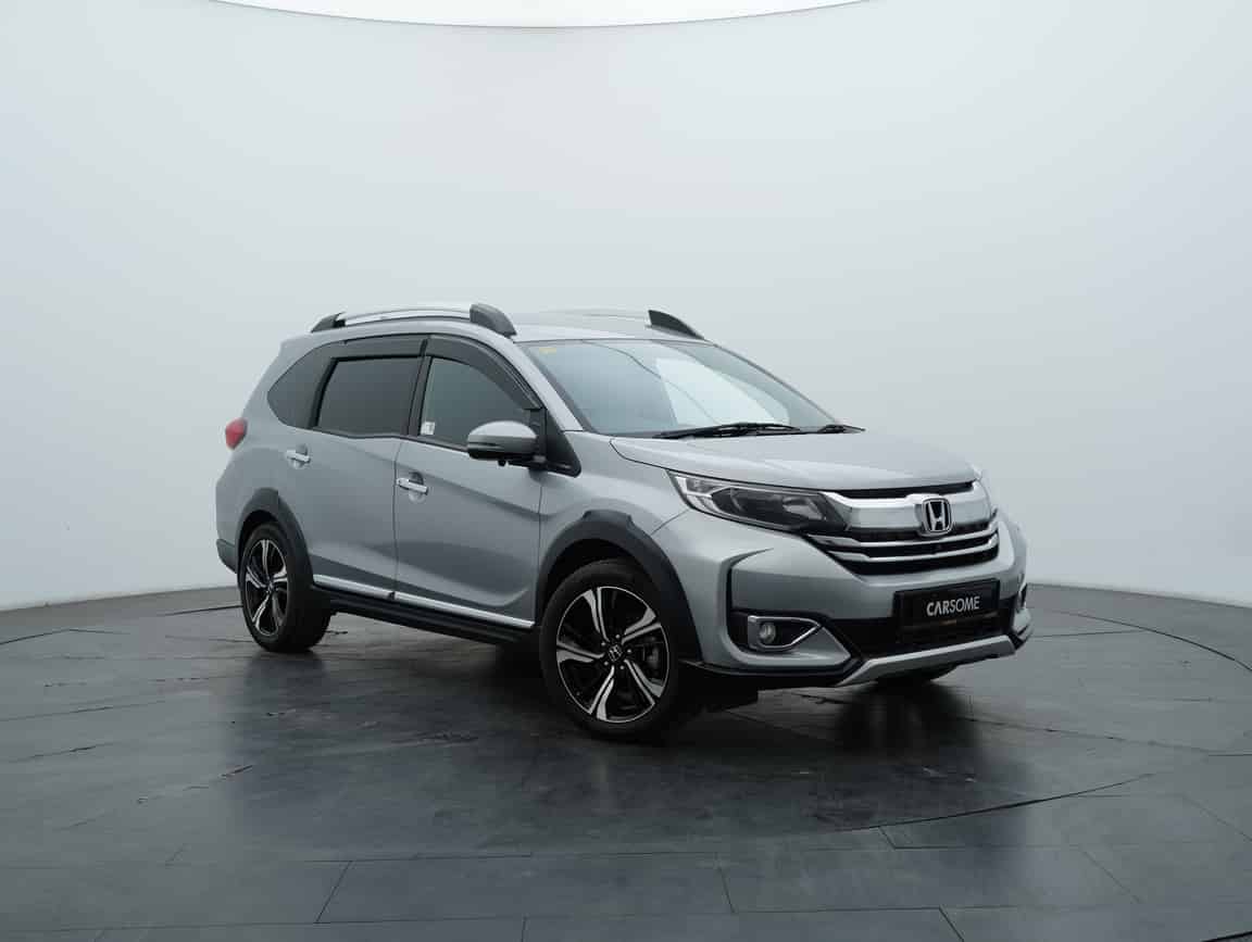 Honda_BR-V_2022_Silver_B2C_CARSOME