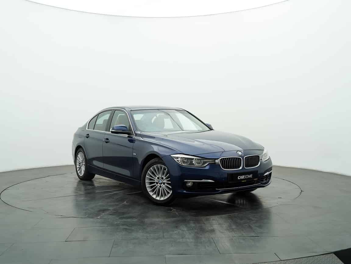 BMW_318i_2018_Blue_B2C_CARSOME