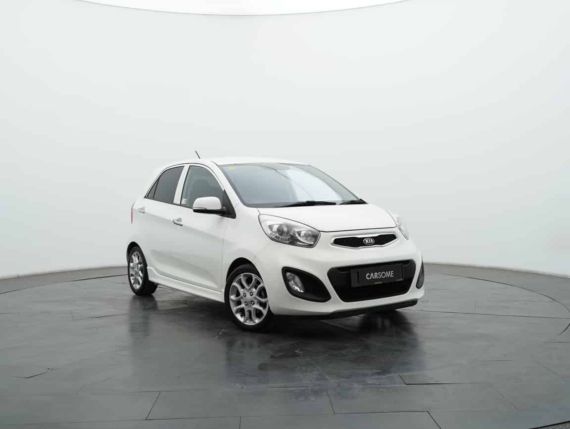 Kia_Picanto_2014_White_B2C_CARSOME