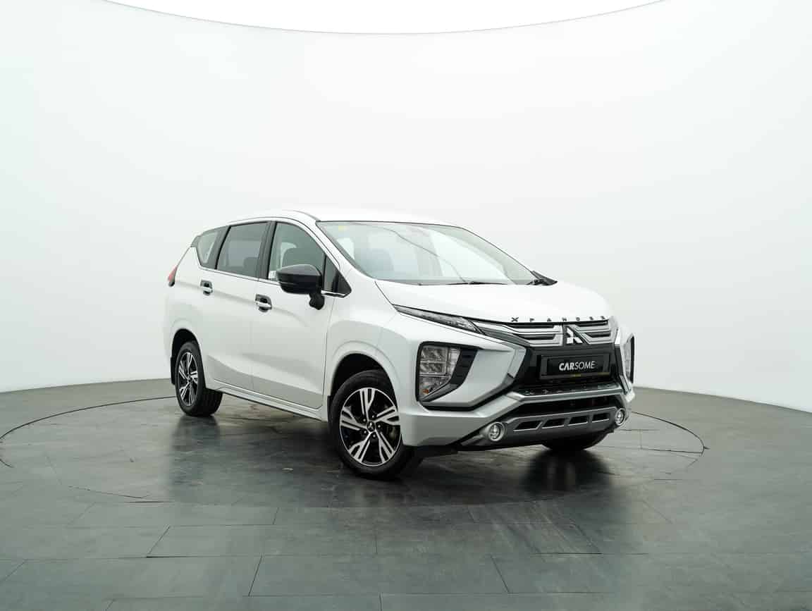 Mitsubishi_Xpander_2021_Putih_B2C_CARSOME