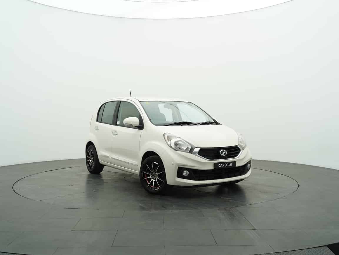Perodua_Myvi_2015_White_B2C_CARSOME