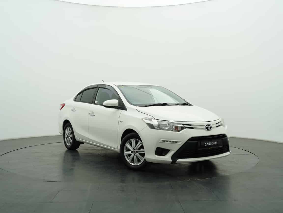 Toyota_Vios_2016_White_B2C_CARSOME