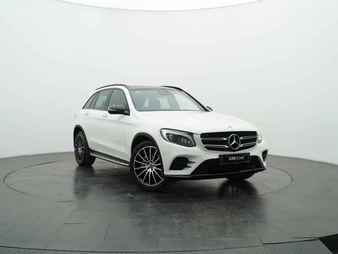 Mercedes-Benz_GLC250_2018_White_B2C_CARSOME