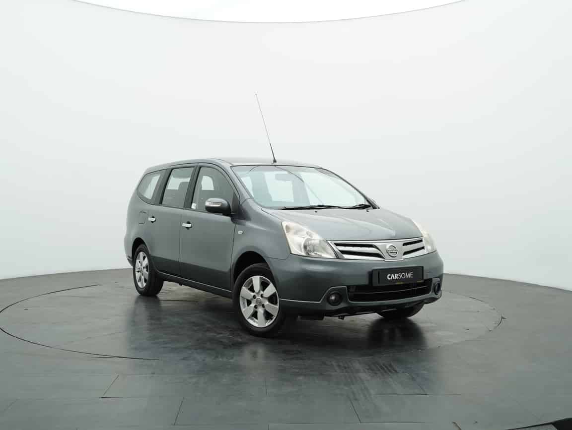 Nissan_Grand Livina_2012_Kelabu_B2C_CARSOME