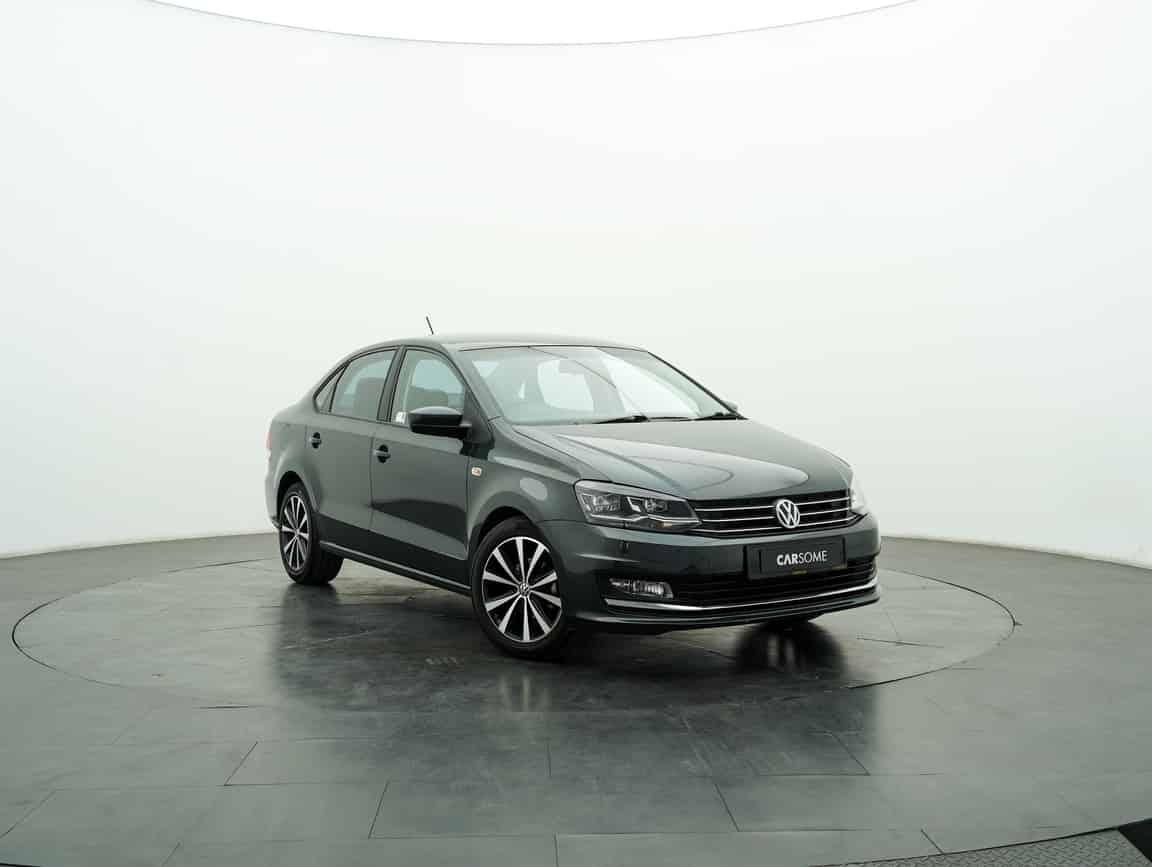 Volkswagen_Vento_2018_Gray_B2C_CARSOME