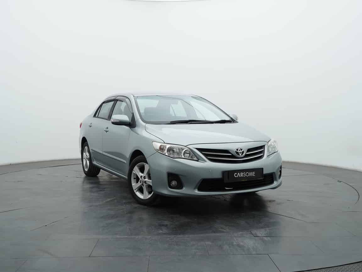 Toyota_Corolla Altis_2012_Silver_B2C_CARSOME