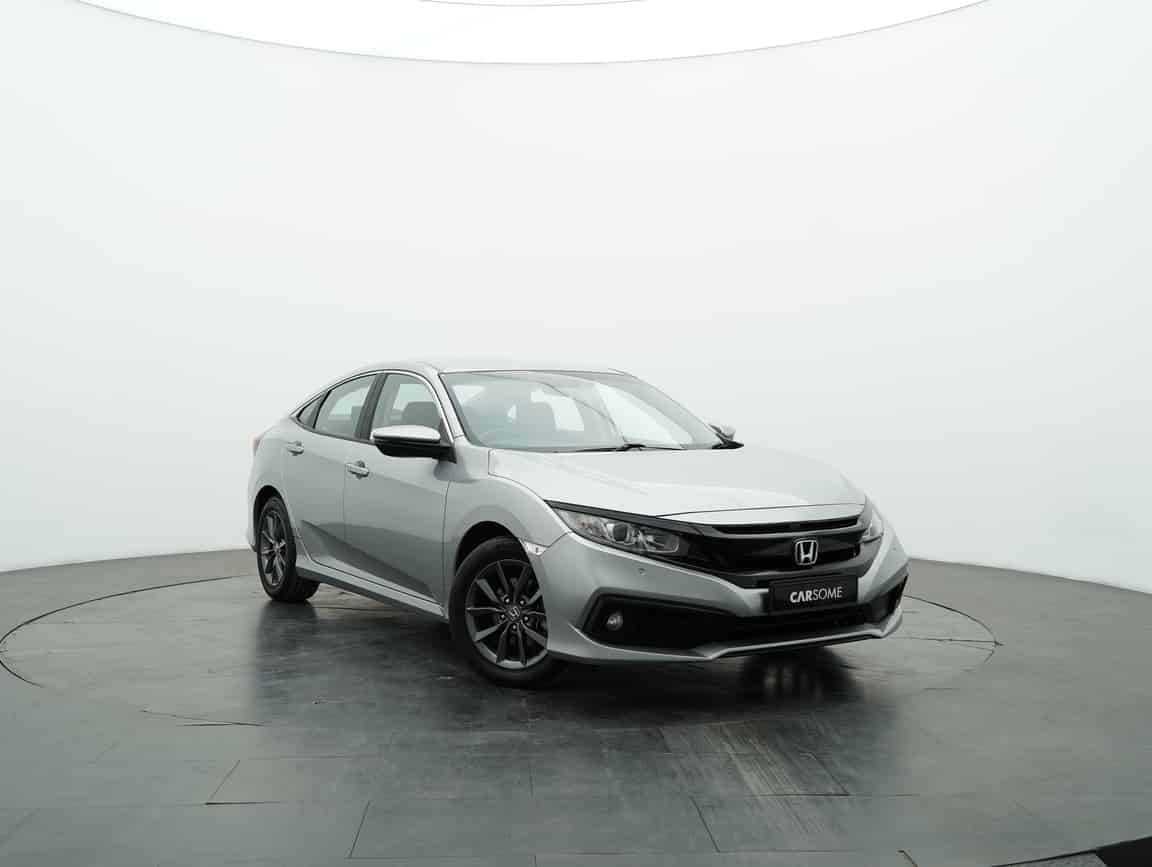 Honda_Civic_2022_Silver_B2C_CARSOME