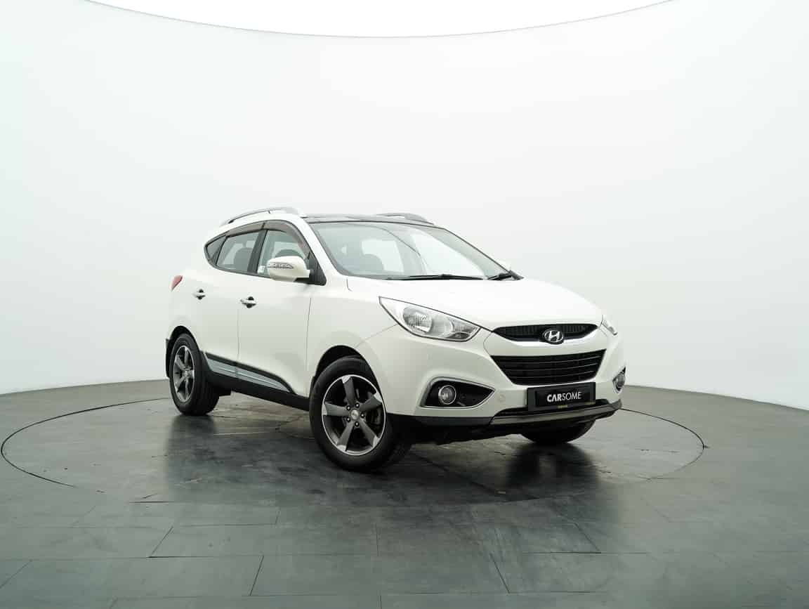 Hyundai_Tucson_2013_Putih_B2C_CARSOME