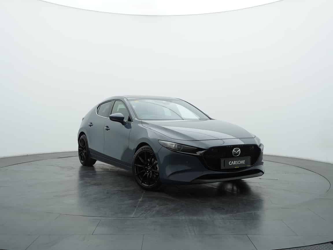 Mazda_3_2020_Gray_B2C_CARSOME