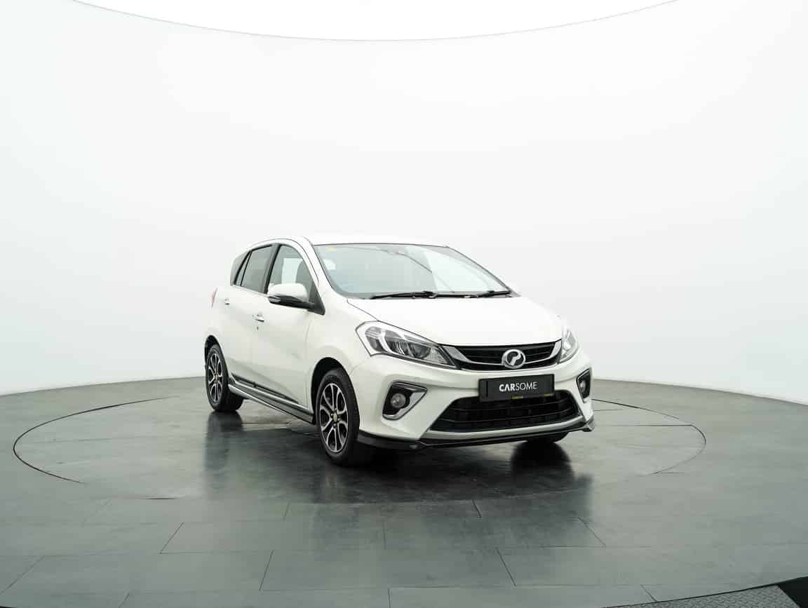 Perodua_Myvi_2018_White_B2C_CARSOME