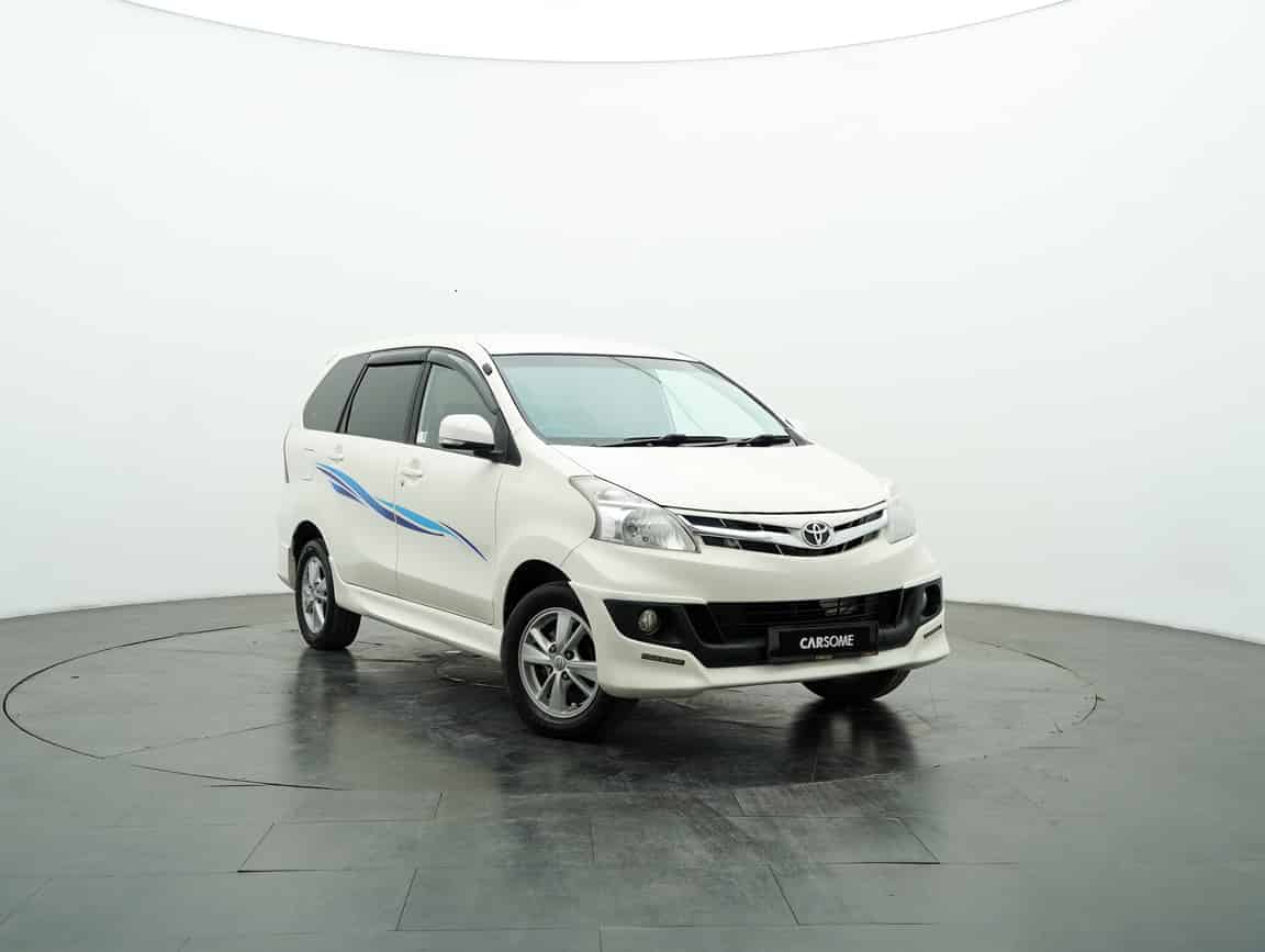 Toyota_Avanza_2014_White_B2C_CARSOME