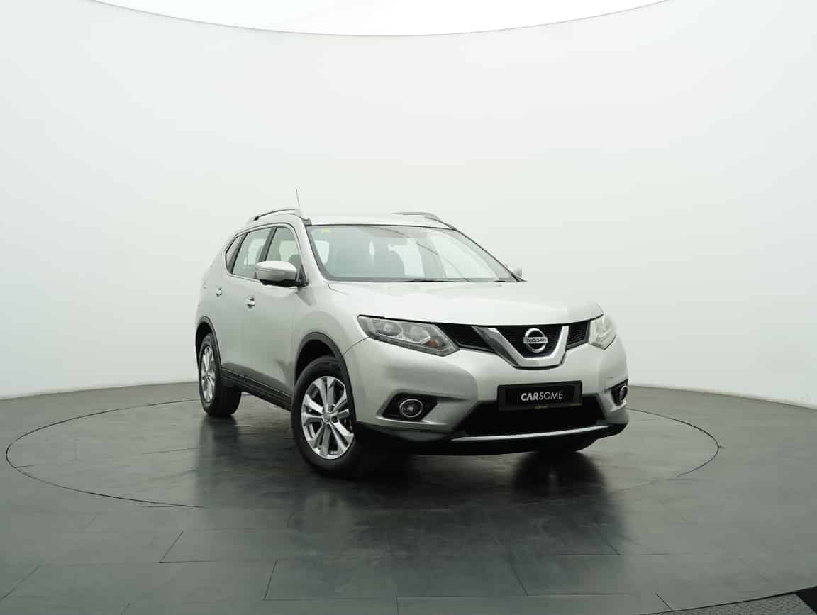 Nissan_X-Trail_2015_Silver_B2C_CARSOME