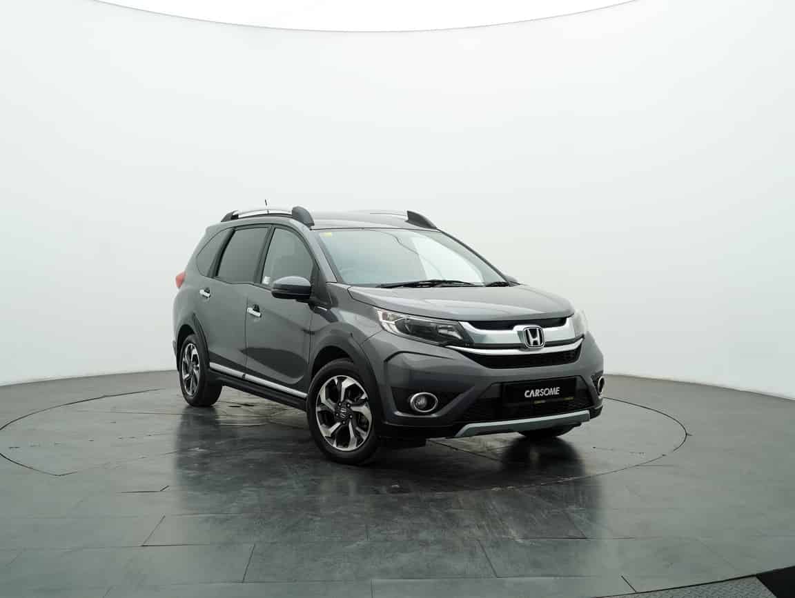 Honda_BR-V_2018_Gray_B2C_CARSOME