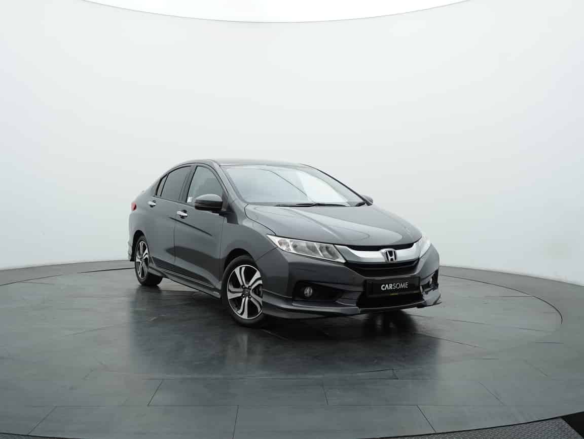 Honda_City_2015_Gray_B2C_CARSOME