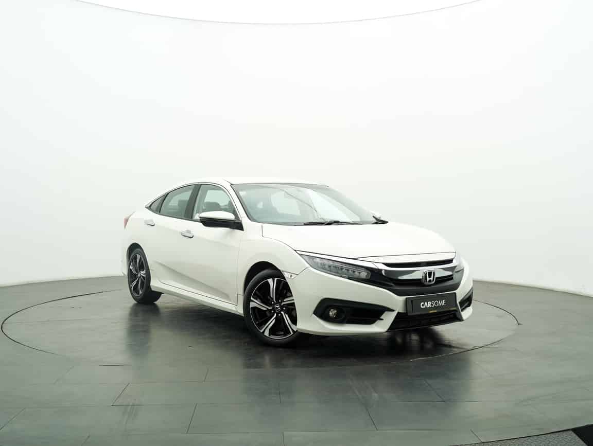 Honda_Civic_2016_White_B2C_CARSOME