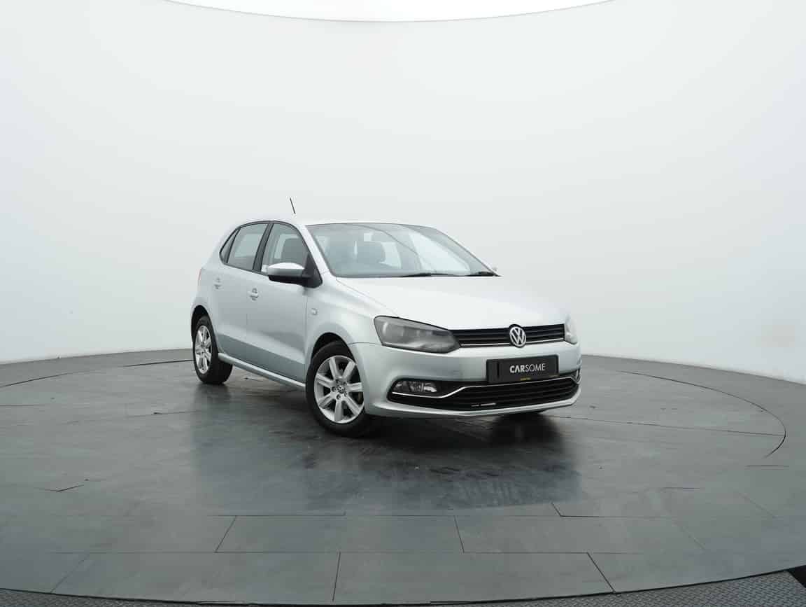 Volkswagen_Polo_2018_Silver_B2C_CARSOME