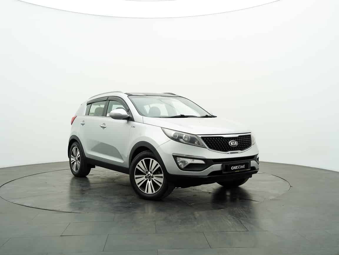Kia_Sportage_2014_Silver_B2C_CARSOME