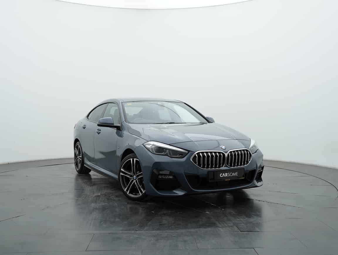 BMW_218i_2021_Kelabu_B2C_CARSOME