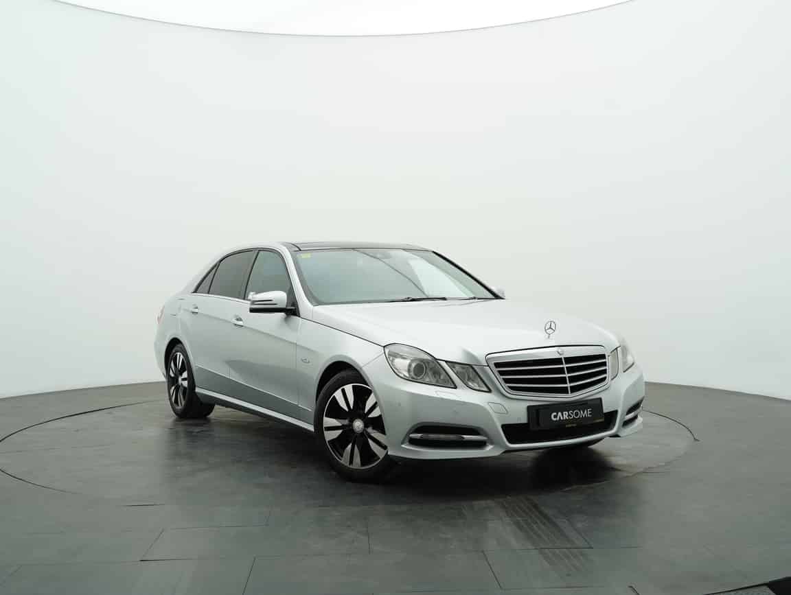 Mercedes-Benz_E250_2012_Perak_B2C_CARSOME