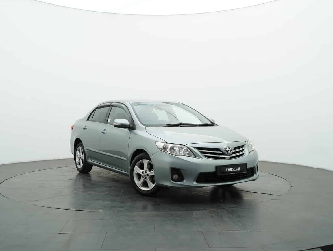 Toyota_Corolla Altis_2010_Silver_B2C_CARSOME