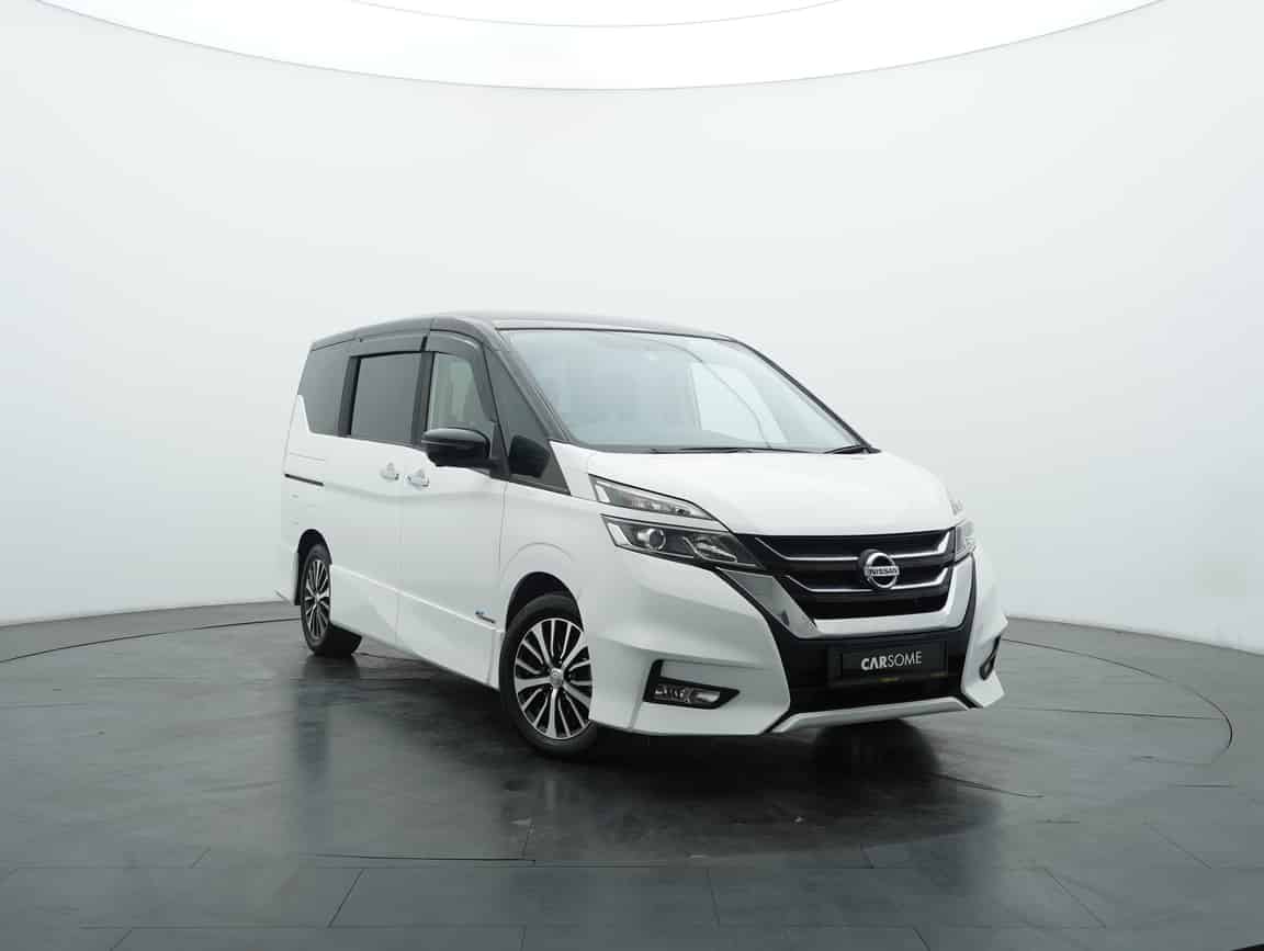Nissan_Serena_2020_White_B2C_CARSOME