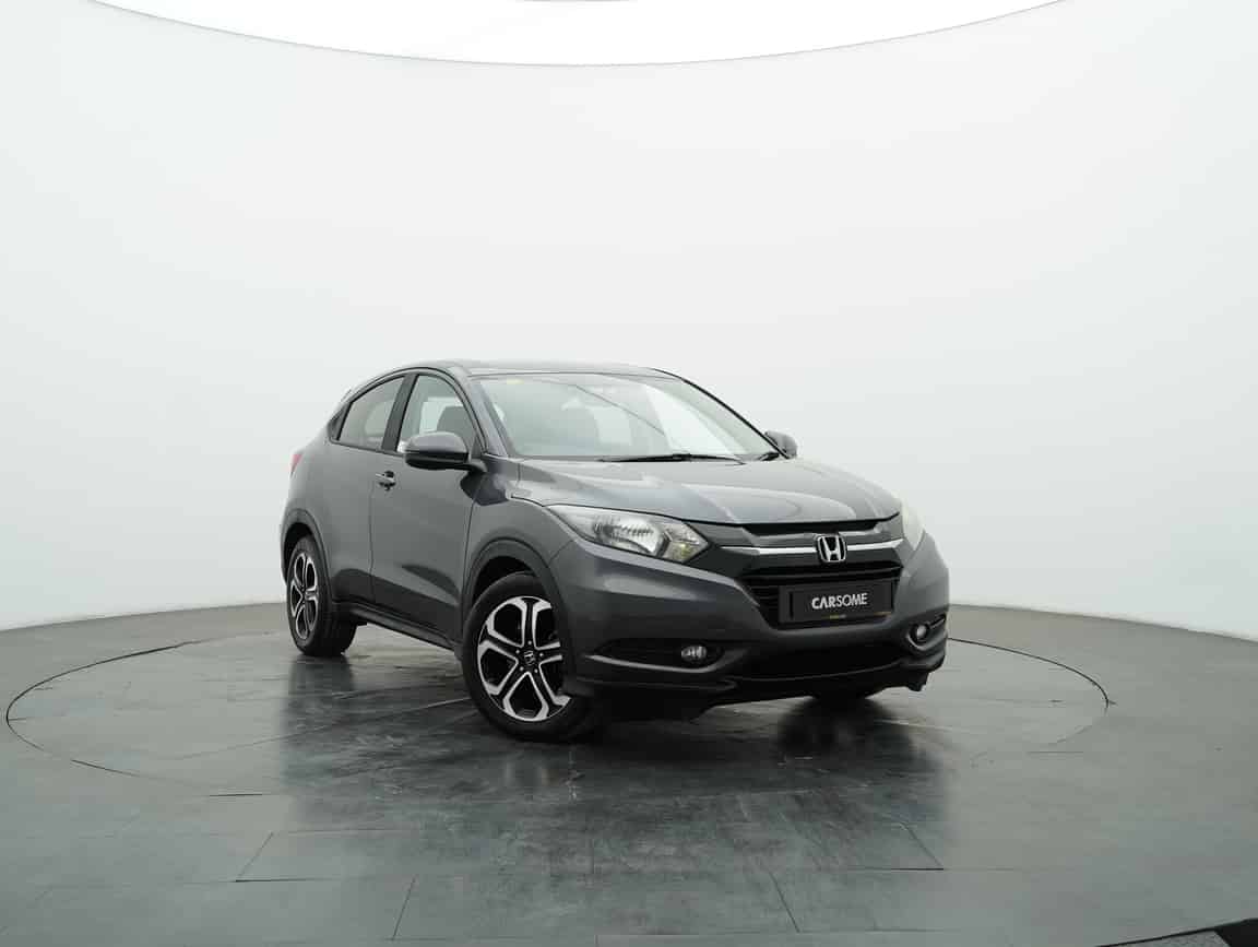 Honda_HR-V_2016_Gray_B2C_CARSOME