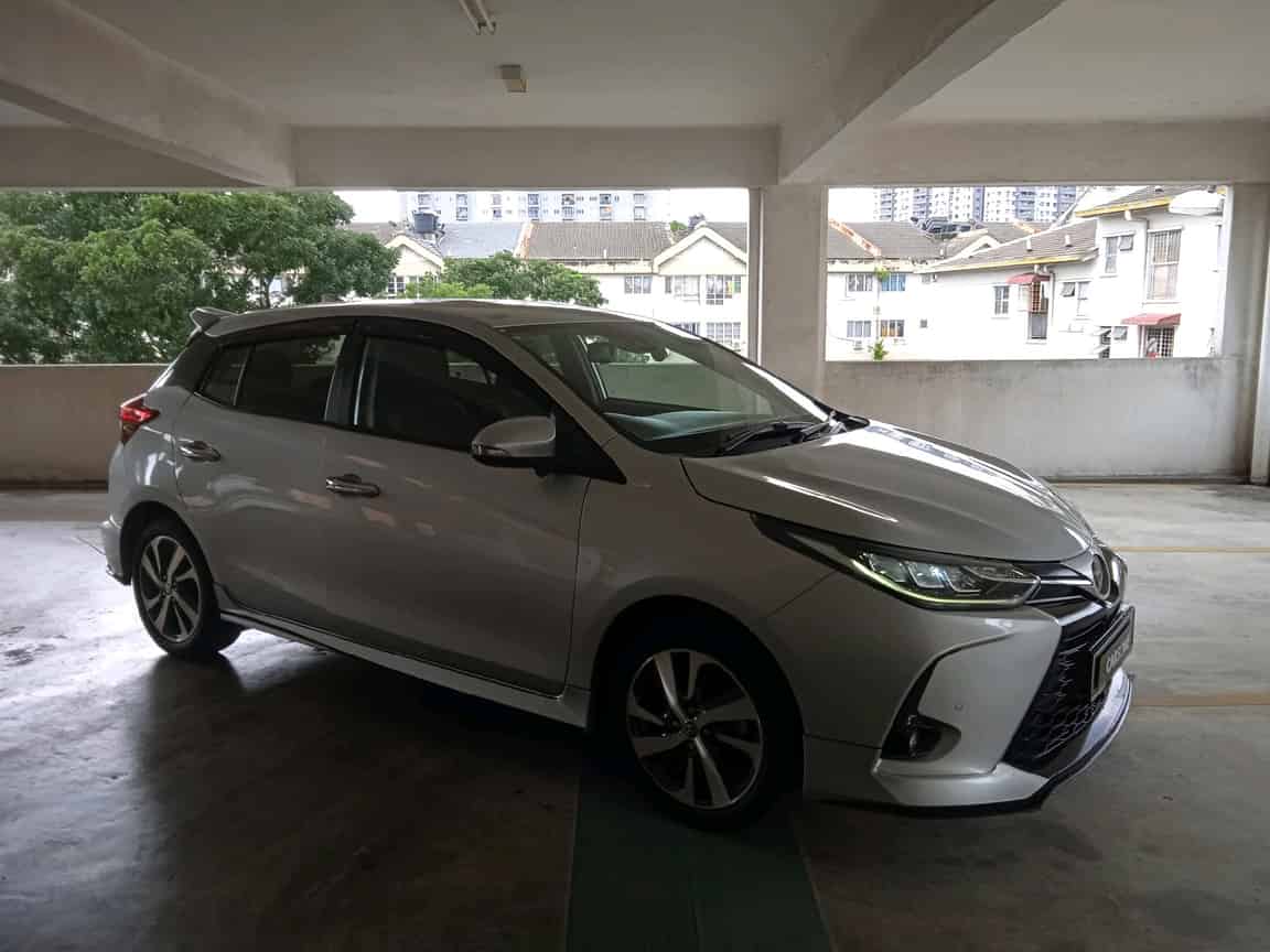 Toyota_Yaris_2021_Silver_B2C_CARSOME