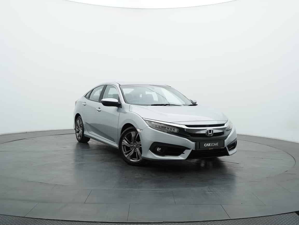 Honda_Civic_2016_Silver_B2C_CARSOME