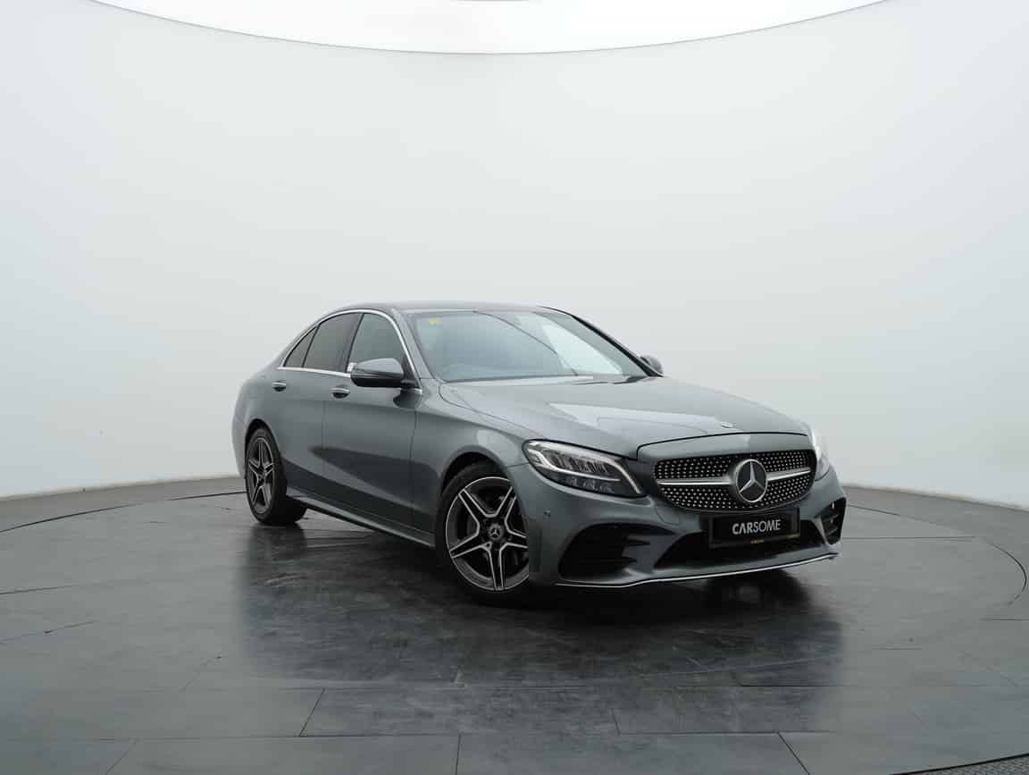 Mercedes-Benz_C200_2020_Gray_B2C_CARSOME