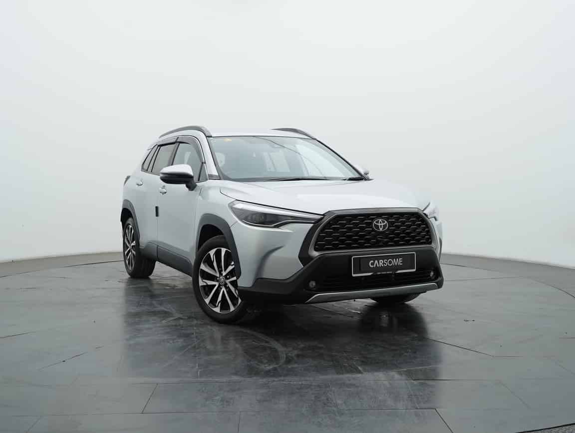 Toyota_Corolla Cross_2022_Silver_B2C_CARSOME