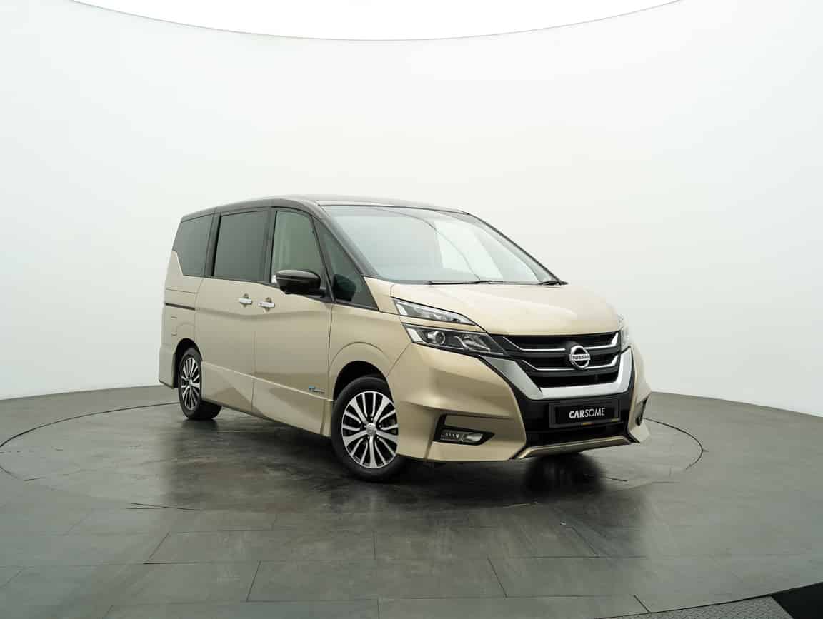 Nissan_Serena_2018_Gold_B2C_CARSOME