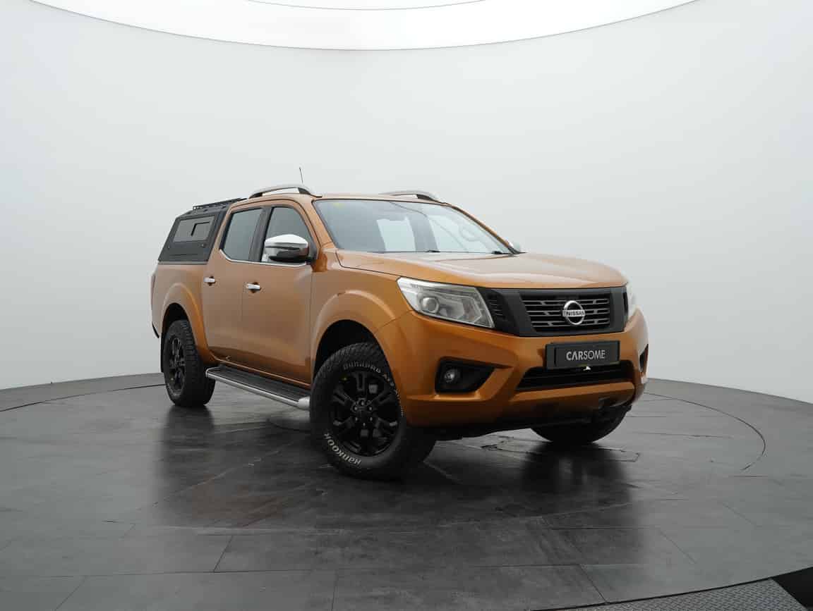 Nissan_Navara_2016_Orange_B2C_CARSOME
