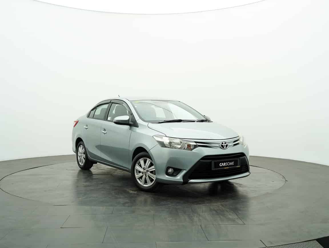 Toyota_Vios_2015_Silver_B2C_CARSOME