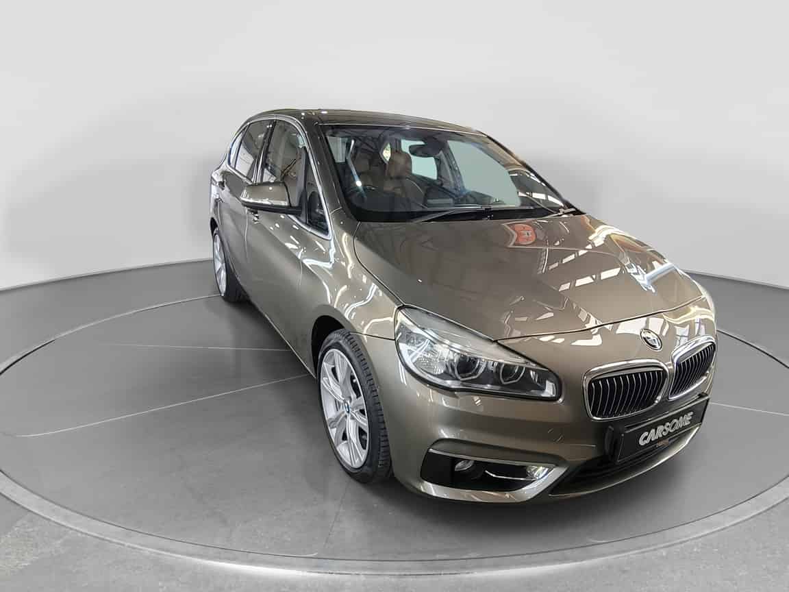 BMW_218i_2016_Brown_B2C_CARSOME