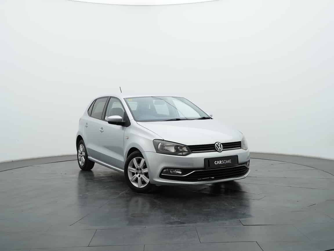 Volkswagen_Polo_2016_Silver_B2C_CARSOME