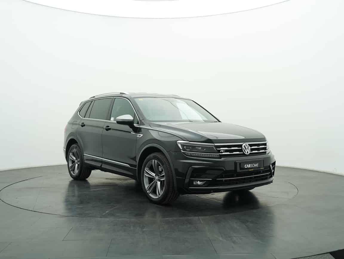 Volkswagen_Tiguan_2021_Black_B2C_CARSOME