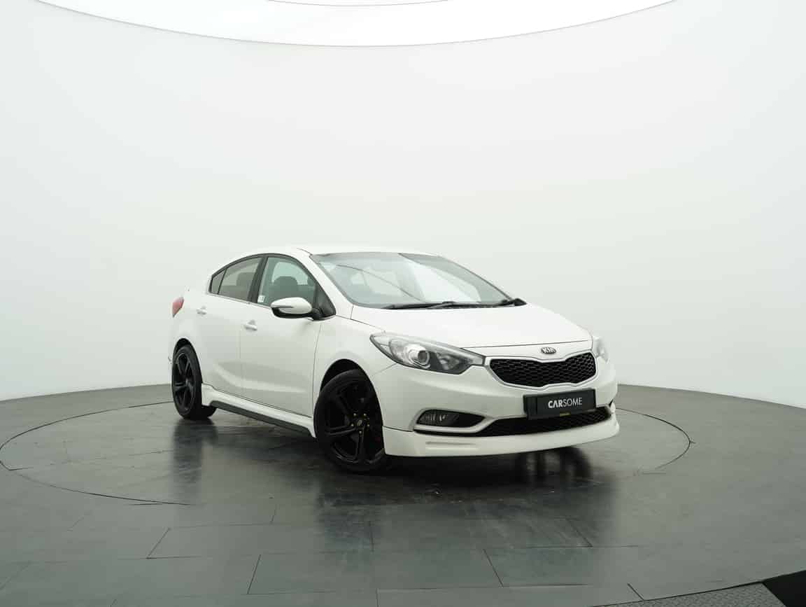 Kia_Cerato_2014_Putih_B2C_CARSOME