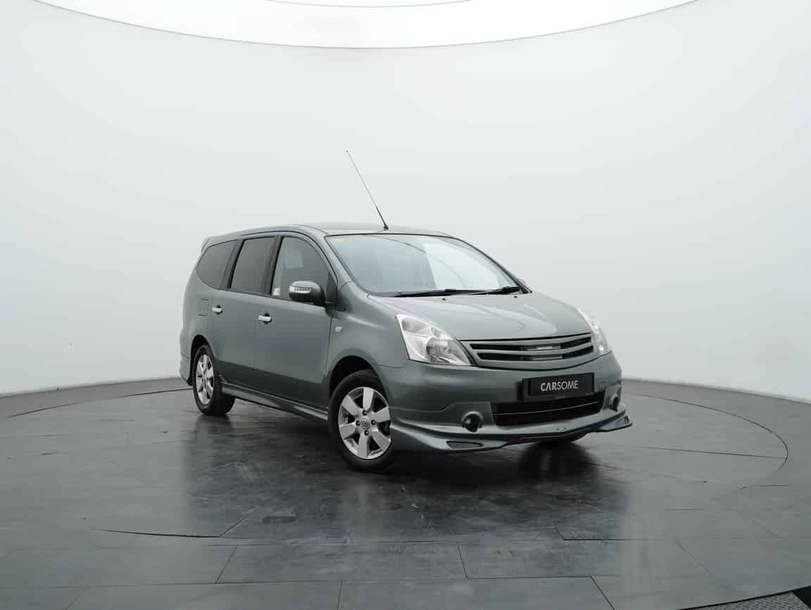 Nissan_Grand Livina_2013_Gray_B2C_CARSOME