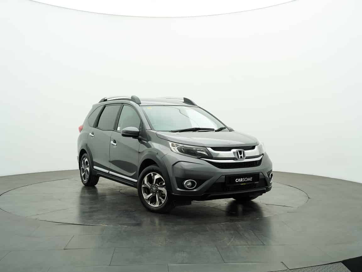 Honda_BR-V_2018_Kelabu_B2C_CARSOME