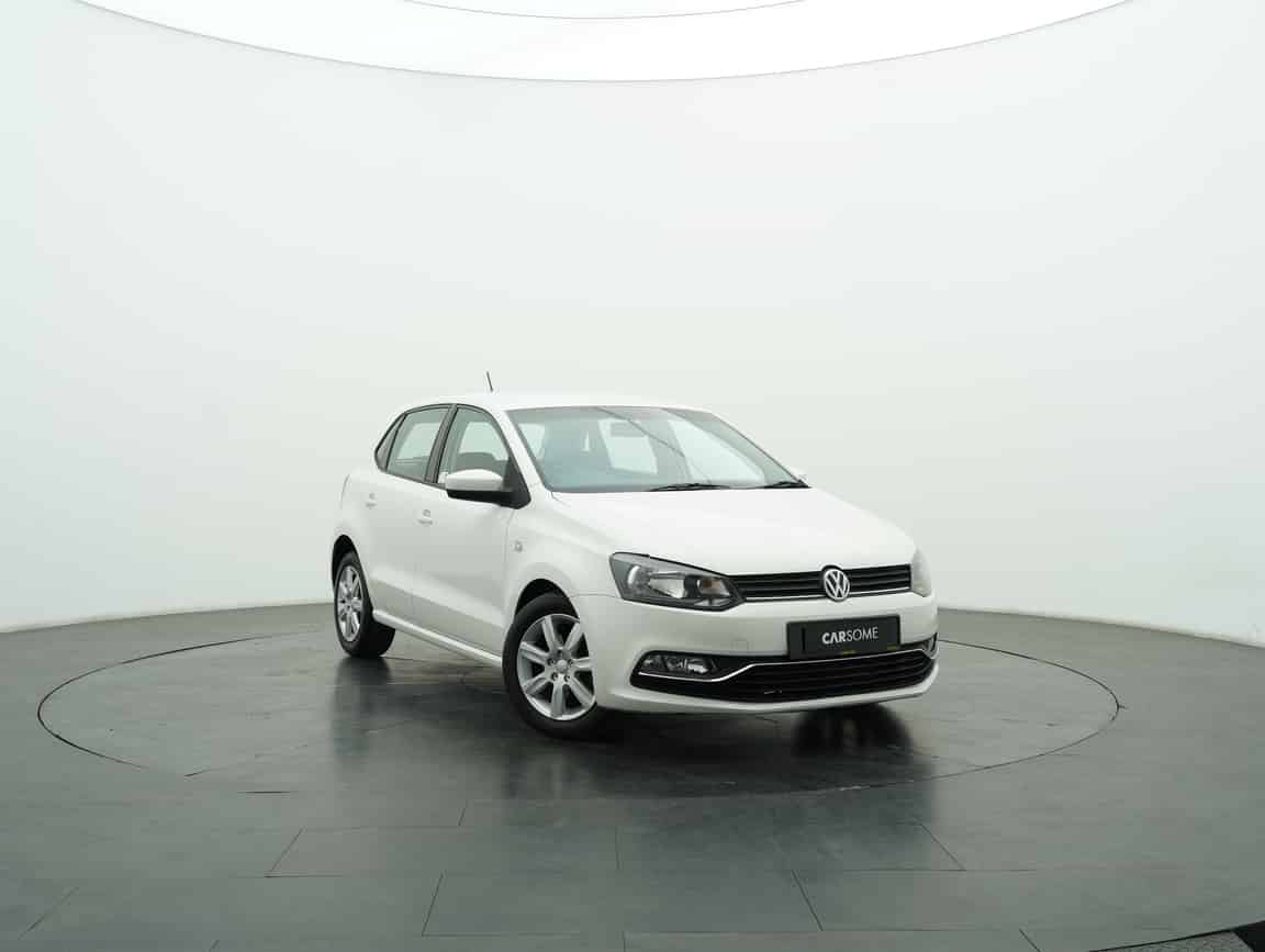 Volkswagen_Polo_2015_White_B2C_CARSOME
